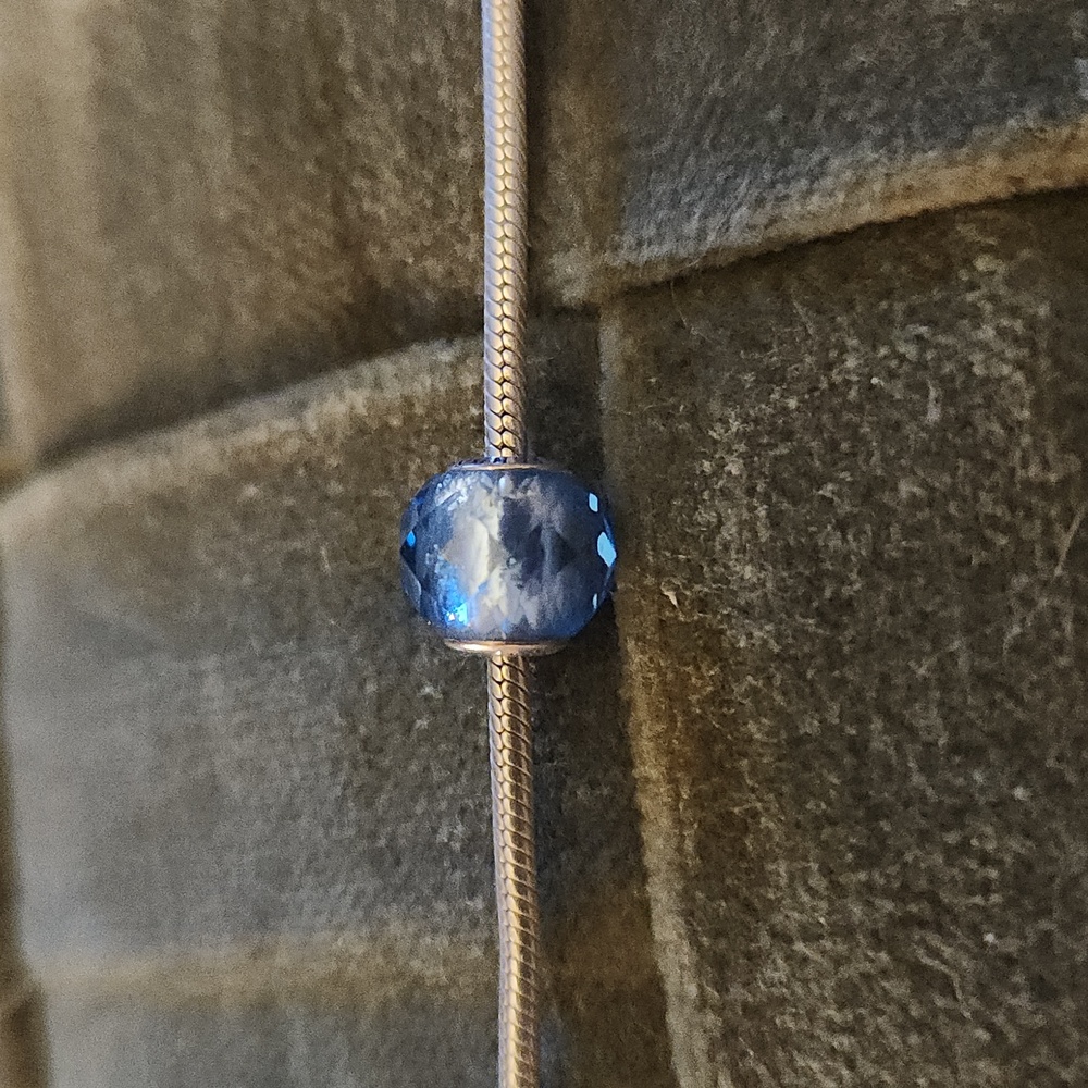 Pandora essence charm